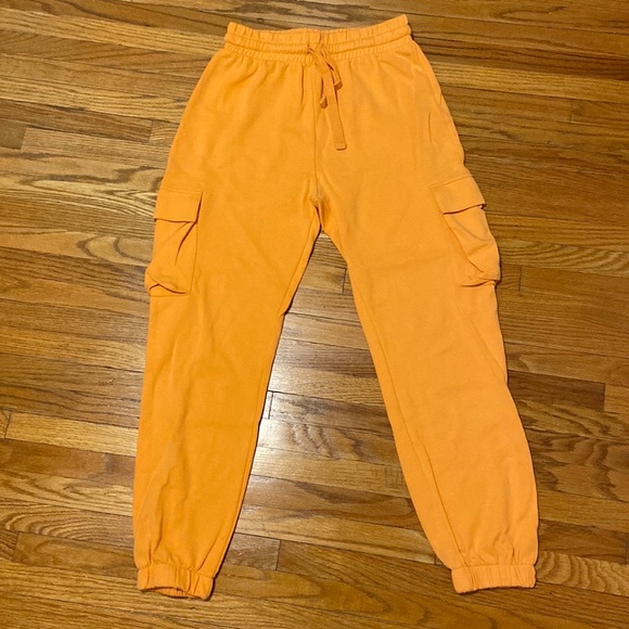 Zara Cargo joggers. - Picture 2 of 3